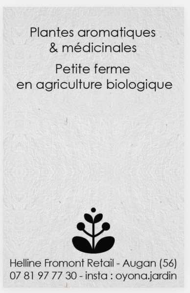 Verso de la carte de visite verticale Oyona sur fond papier coton, avec informations de contact et partie végétale du logo
